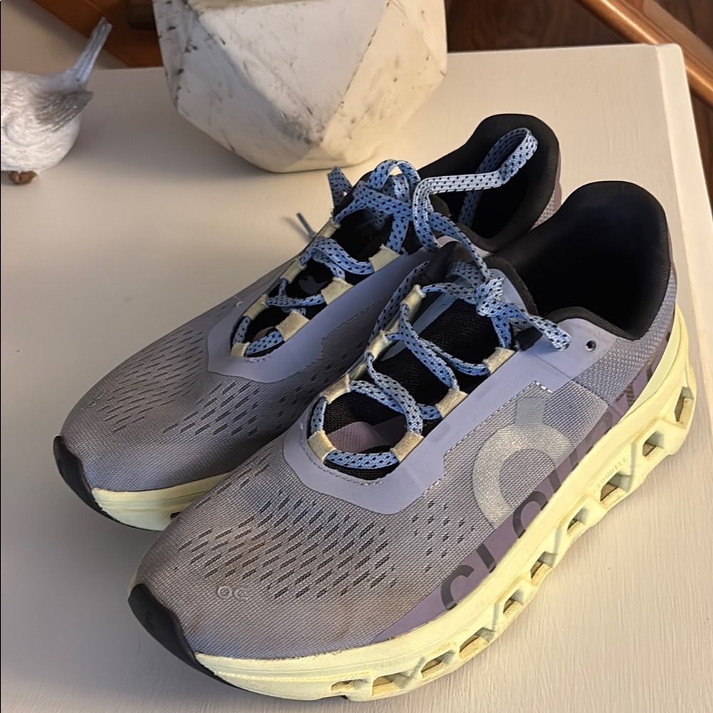 On Running Women's Cloudmonster Shoes - Nimbus / Hay